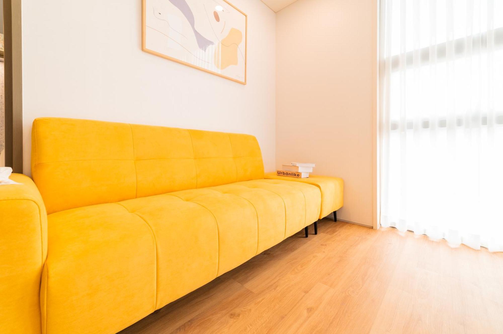 Apartment Hongik Univ Station Wave Family #2 Seoul